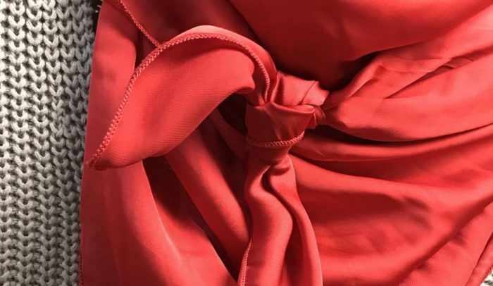 Красный платок